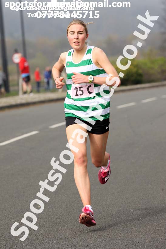Senior womens 2019 Elswick Harirers Good Friday Road Relay, Newburn, Newcastle. Photo:  David T. Hewitson/Sports for All Pics